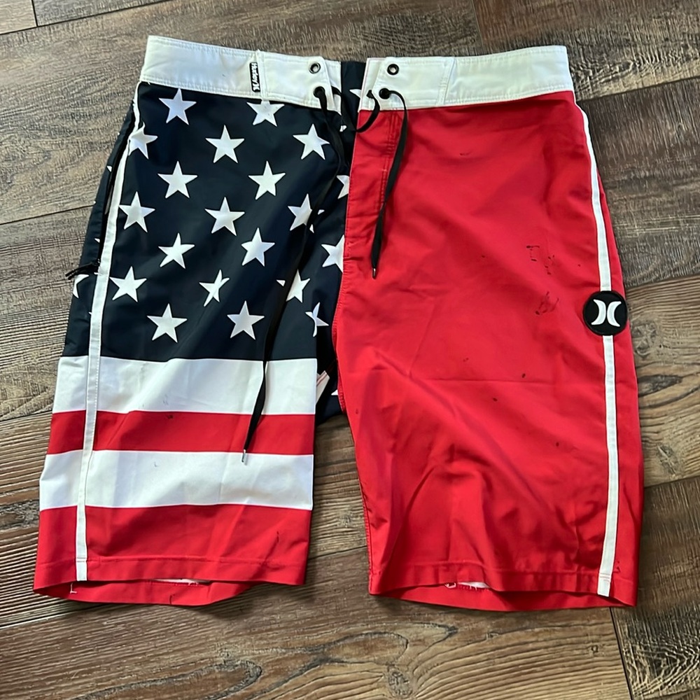 Hurley Board Shorts American Flag 🇺🇸 Swim Suit Men's Size 30